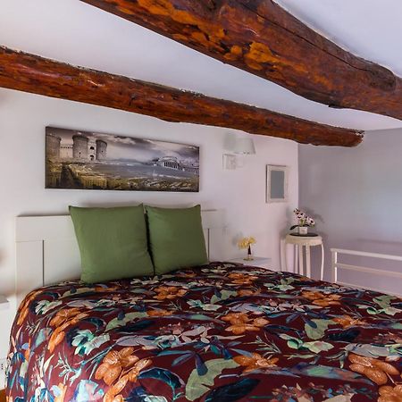 Toledo House Apartments 那不勒斯 外观 照片