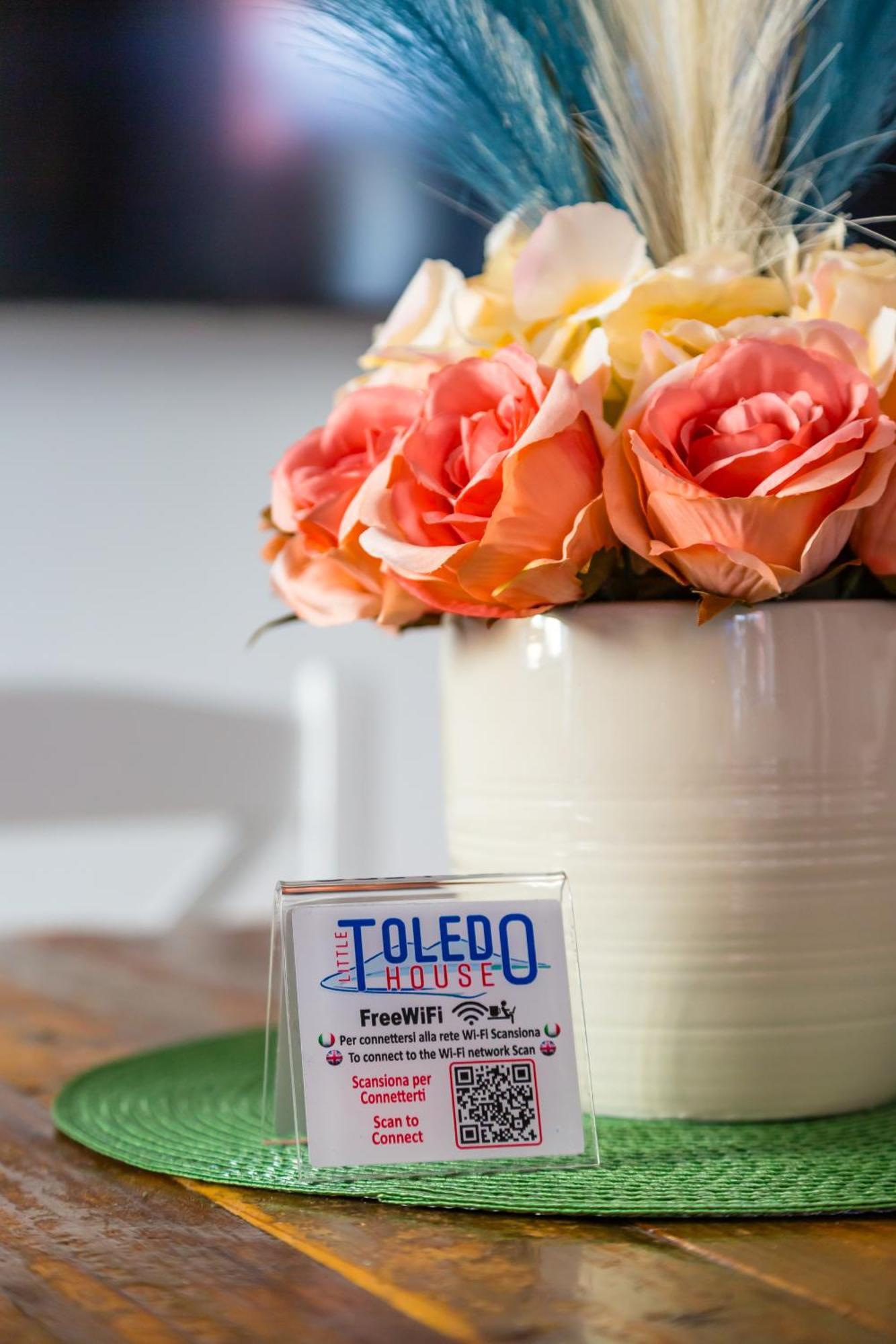 Toledo House Apartments 那不勒斯 外观 照片