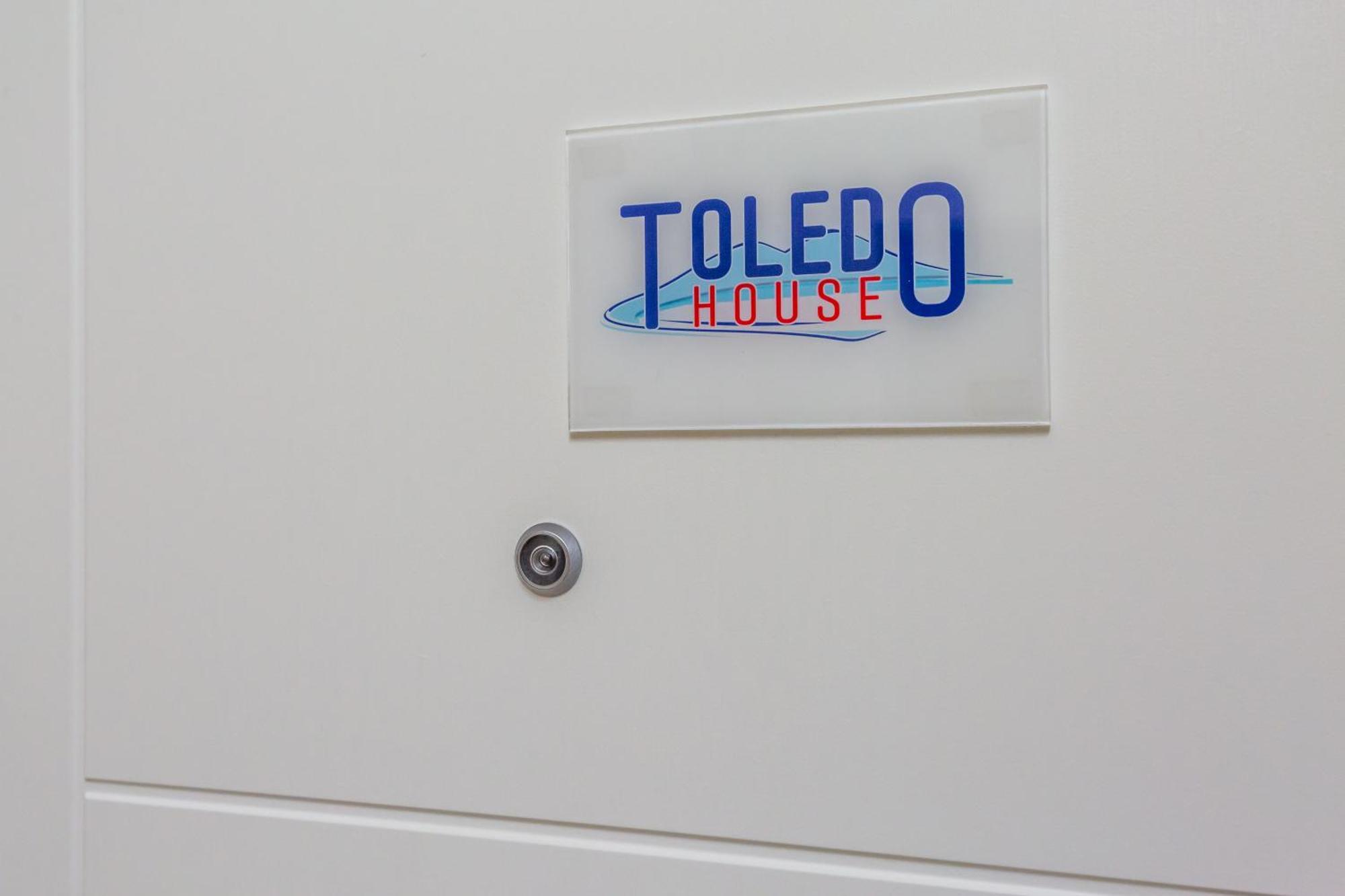Toledo House Apartments 那不勒斯 外观 照片