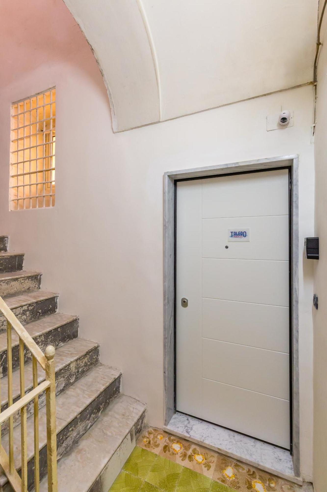 Toledo House Apartments 那不勒斯 外观 照片