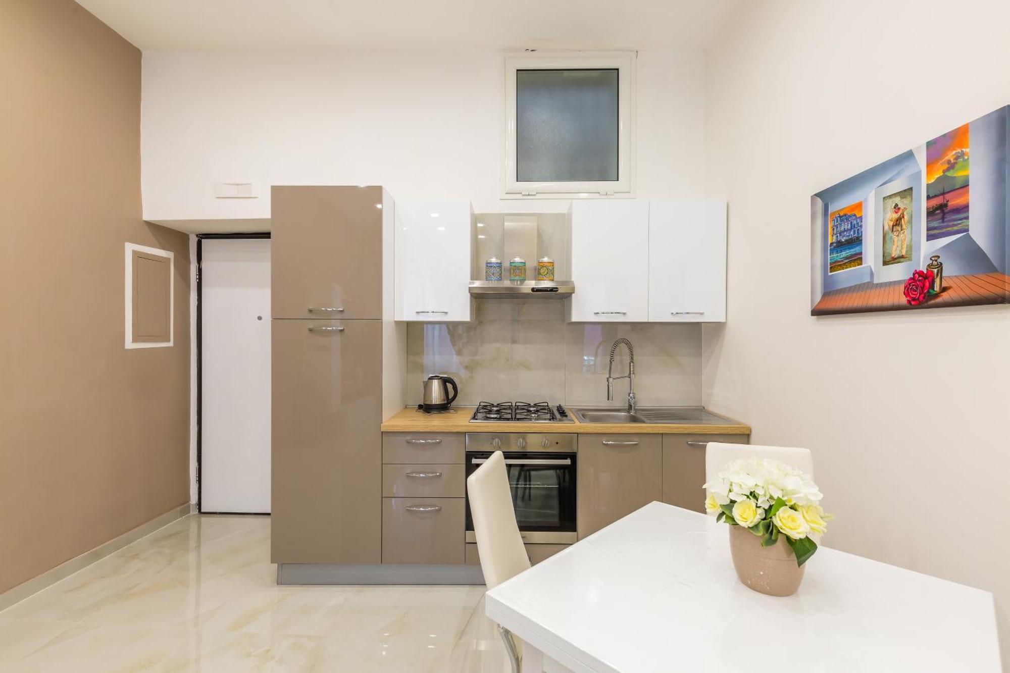 Toledo House Apartments 那不勒斯 外观 照片