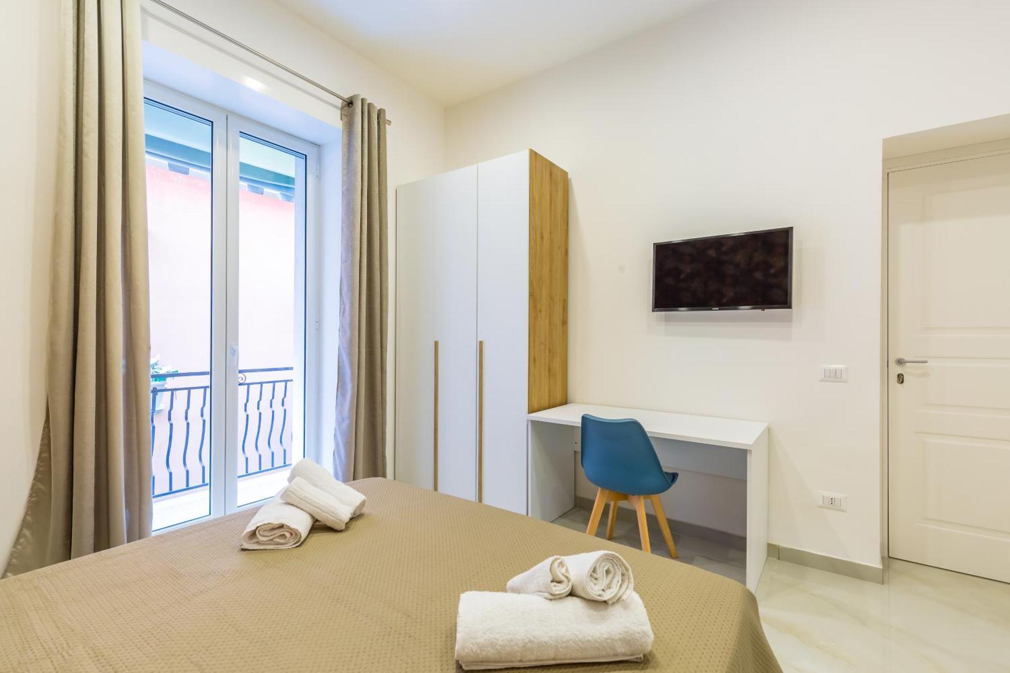 Toledo House Apartments 那不勒斯 外观 照片