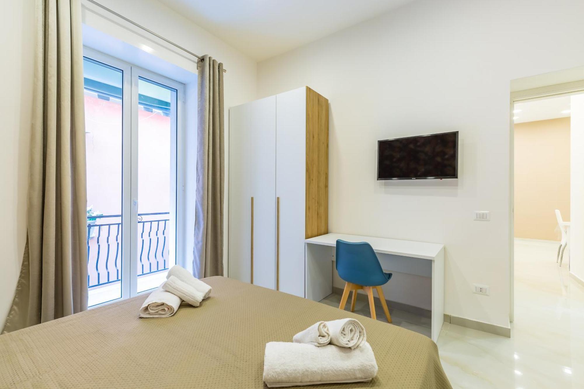 Toledo House Apartments 那不勒斯 外观 照片